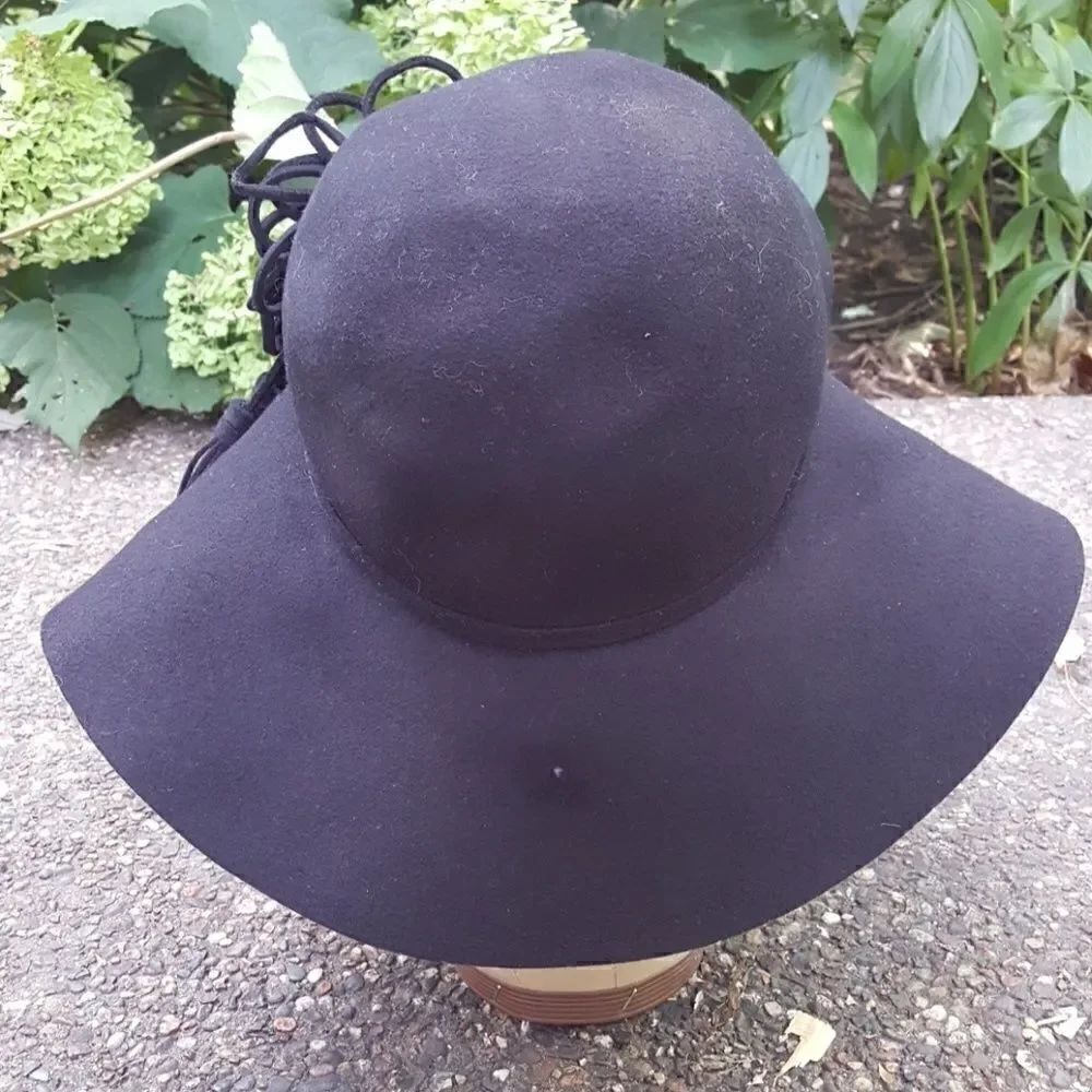 Wool Sun Hat    - Picture 4 of 6